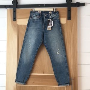 501 Levi’s wedgie fit